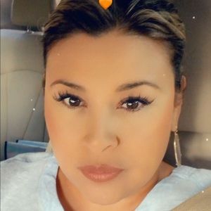 Meet your Posher, Lizbeth